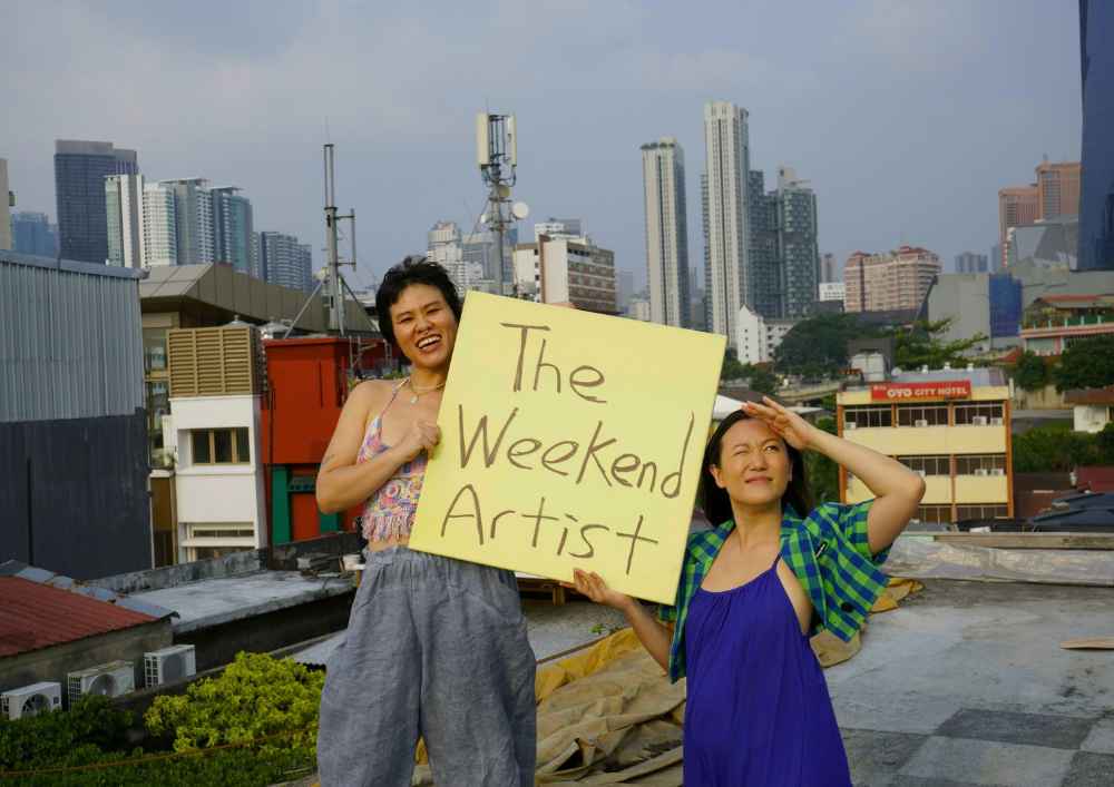 Hanna and Grace of The Weekend Artist
